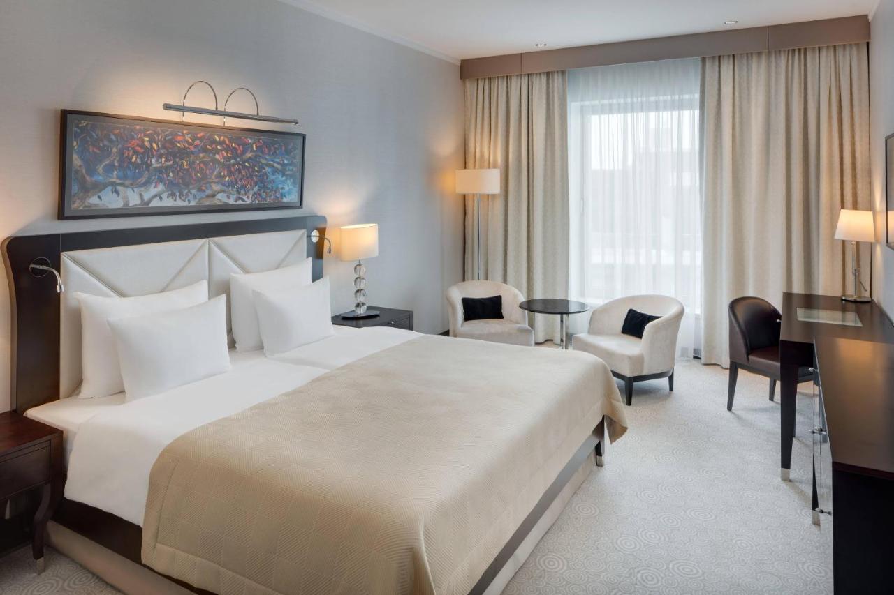 Riverside Guest room 1 King,1418894097:JPEG